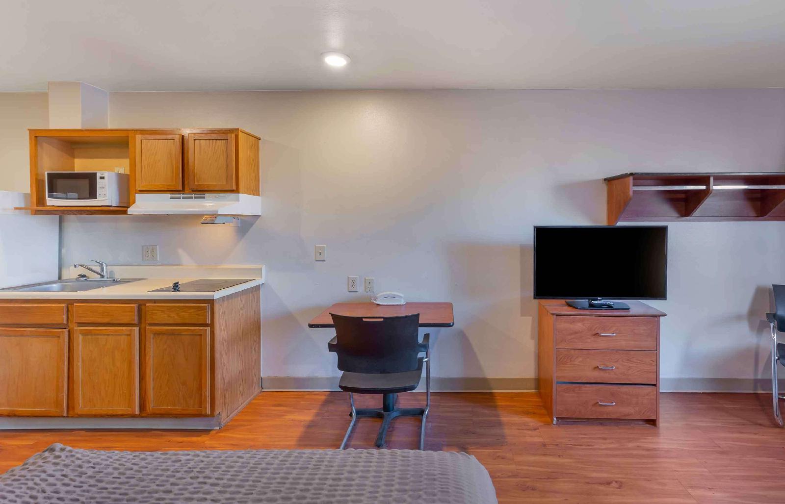 Woodspring Suites Fayetteville Fort Bragg