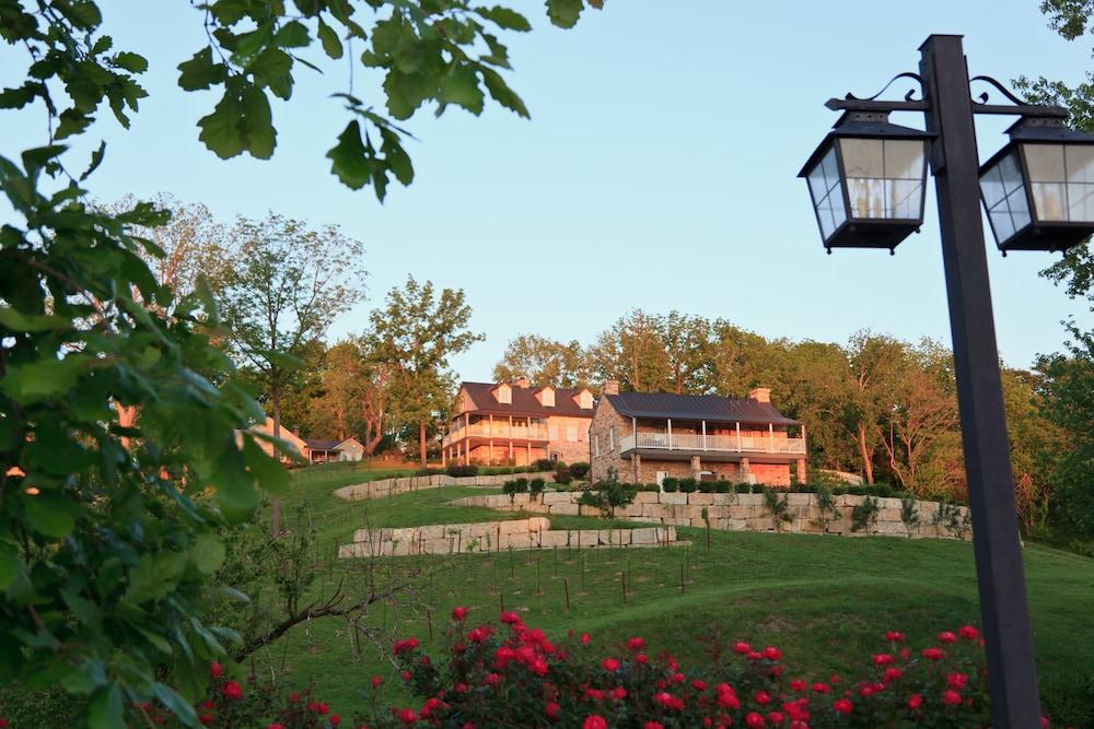 The Inn at Hermannhof