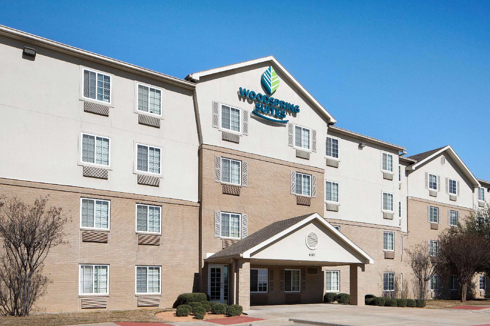 WoodSpring Suites Fort Worth Forest Hill