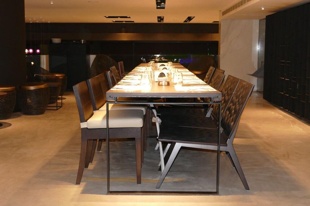 Three O Nine Urban House