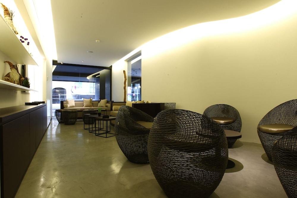 Three O Nine Urban House