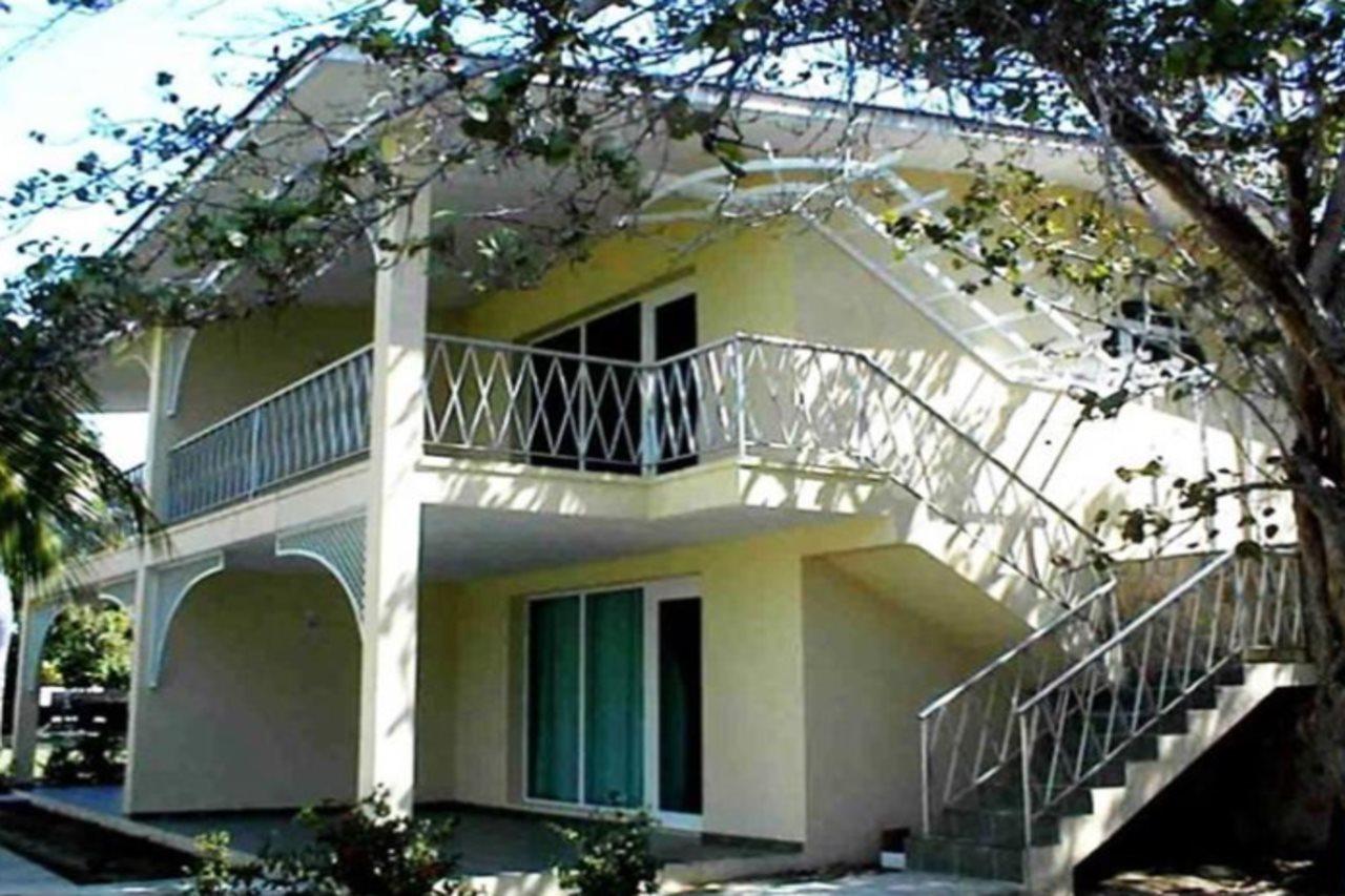 Hotel El Colony