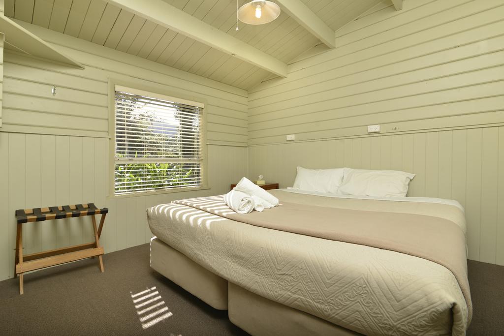 Furneaux Lodge