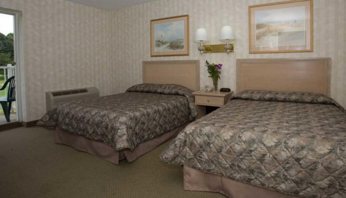 Winnapaug Inn