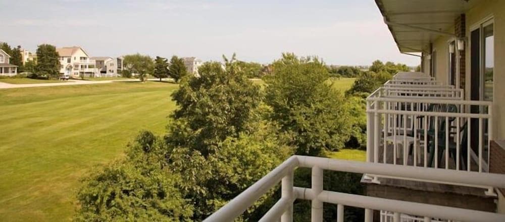 Winnapaug Inn