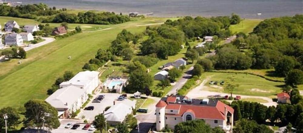 Winnapaug Inn