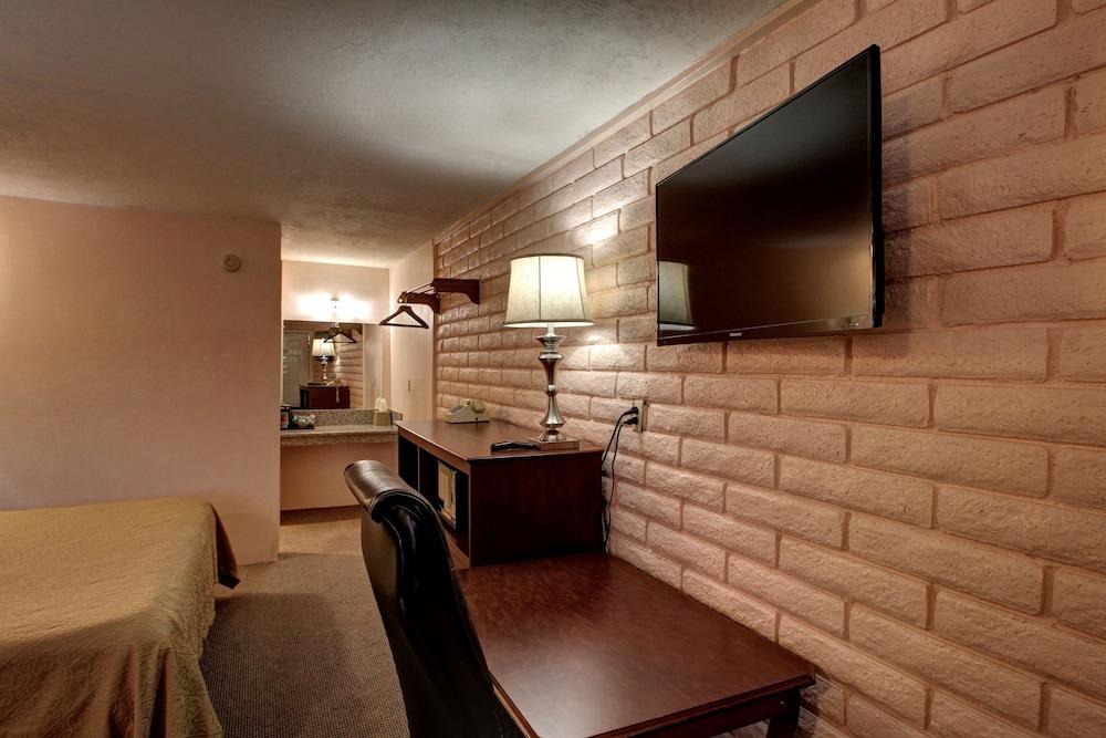 Country Inn