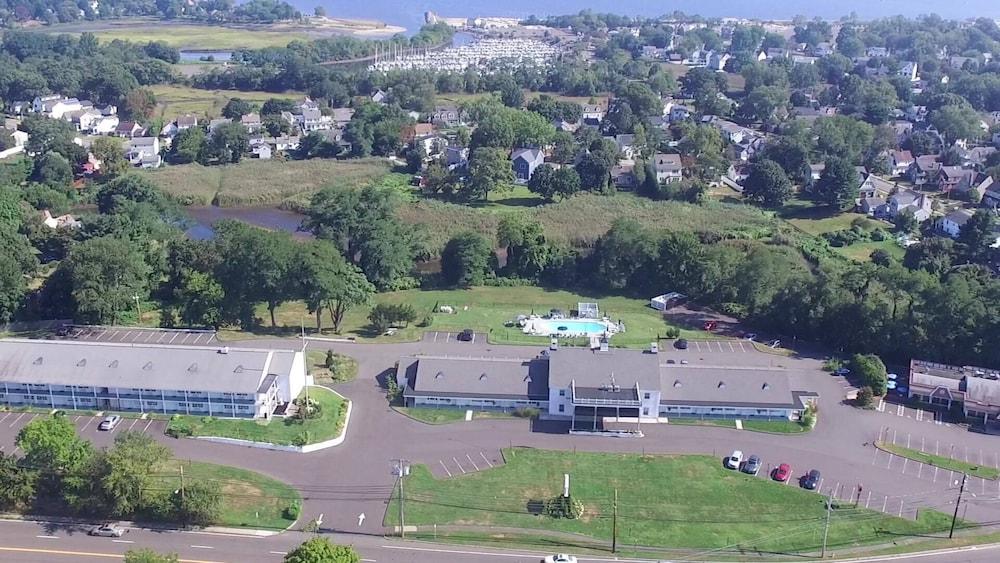 The Fairfield Circle Inn