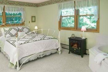 Bowman's Oak Hill Bed and Breakfast