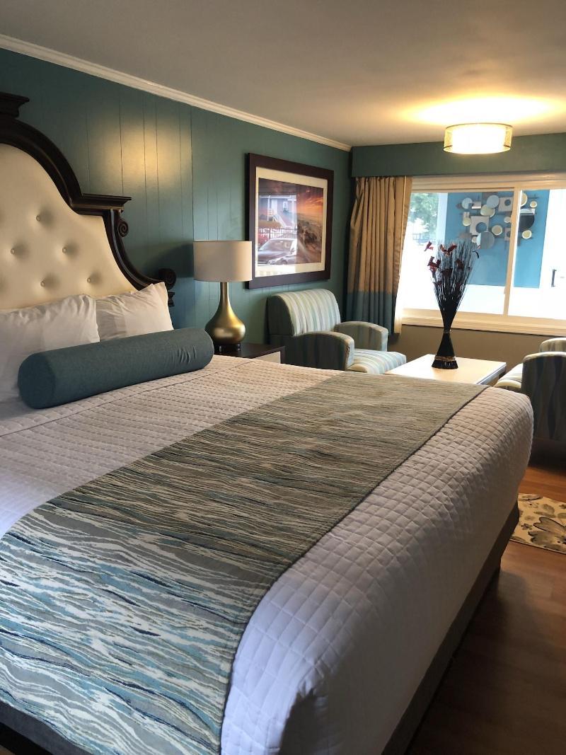 SeaCoast Inn