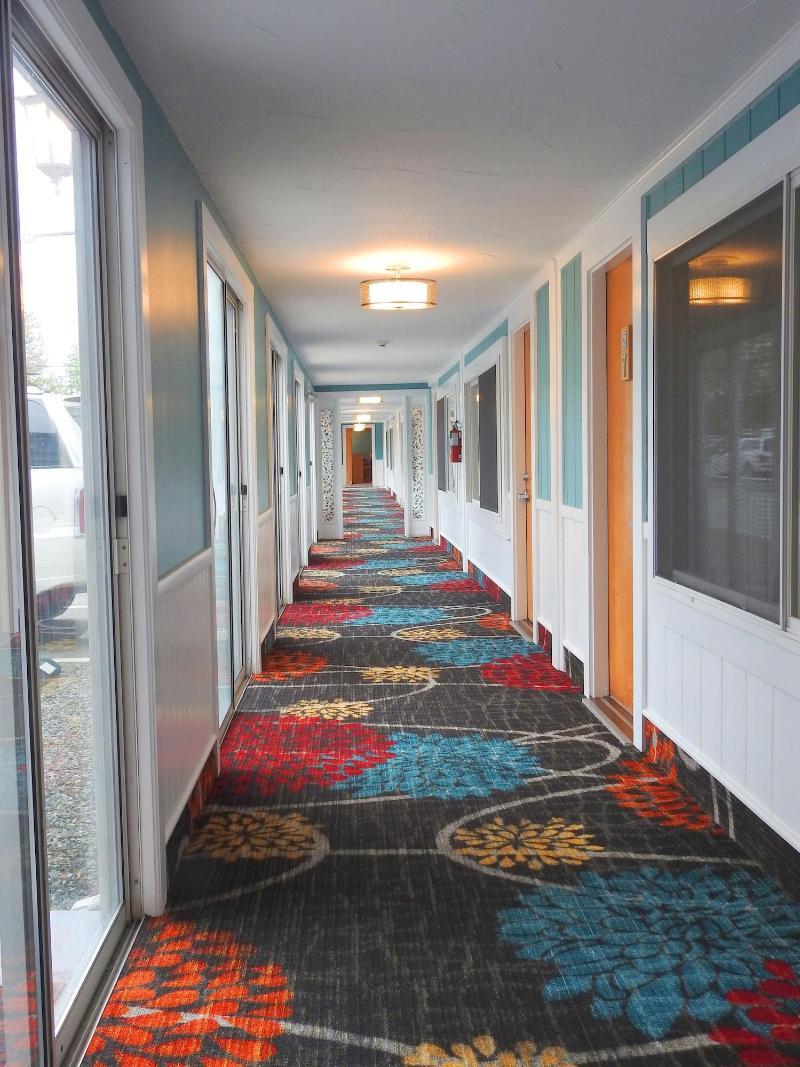 SeaCoast Inn