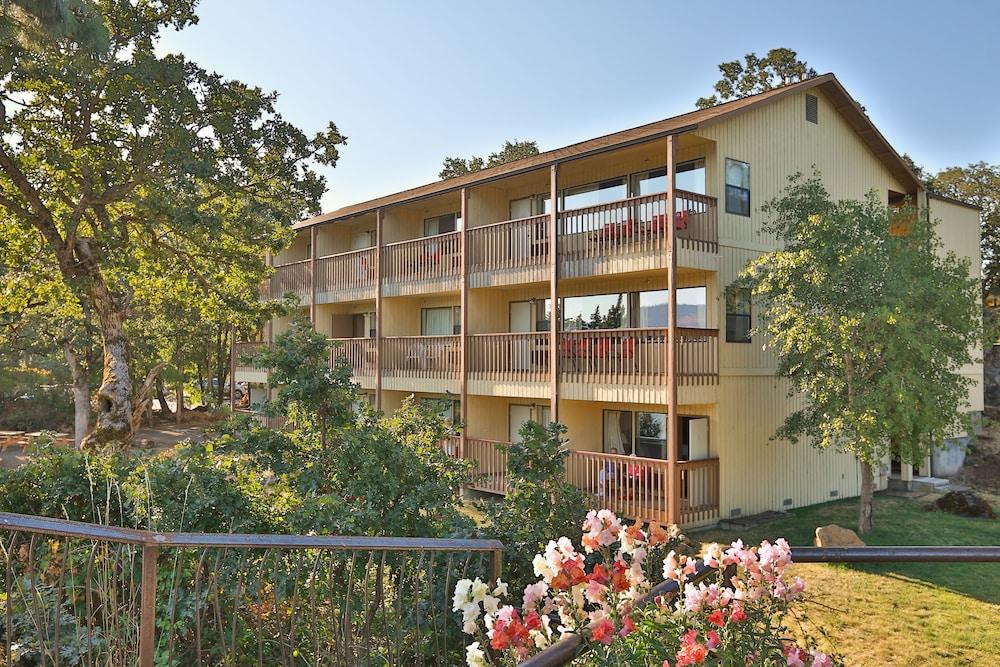 Westcliff Lodge
