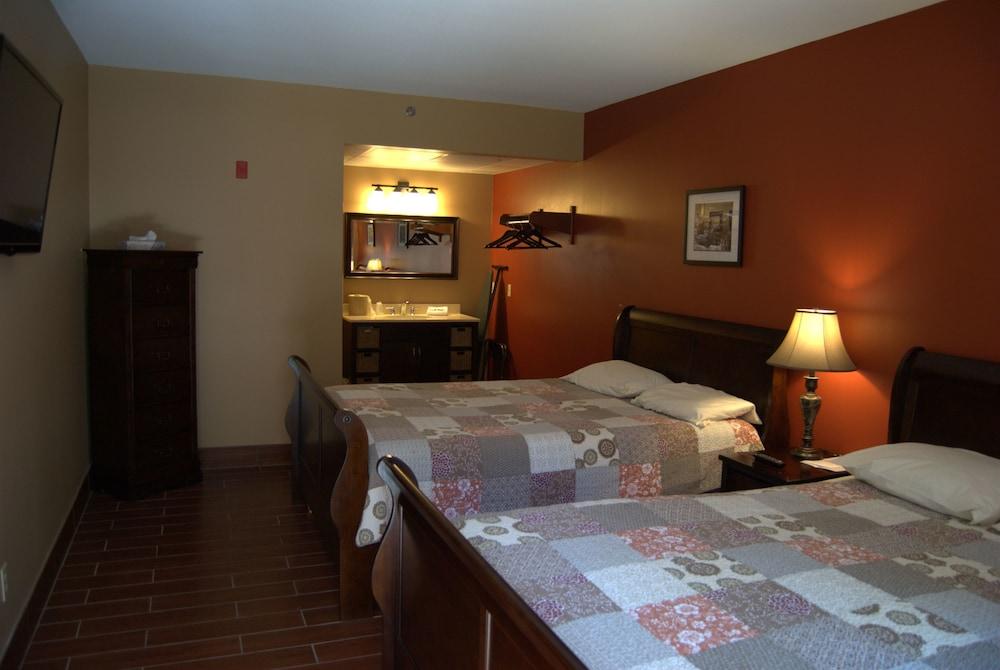 Victory Station Hotel