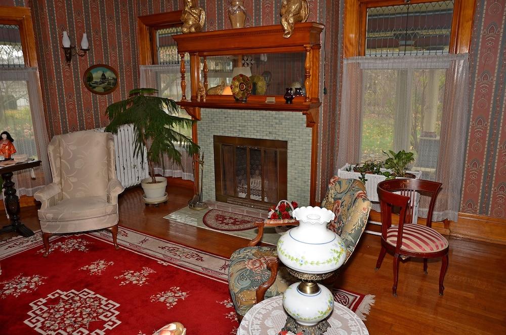 Saravilla Bed and Breakfast
