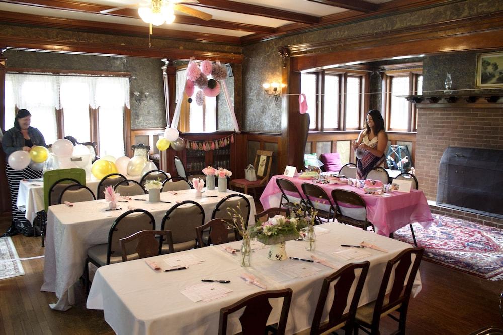 Saravilla Bed and Breakfast