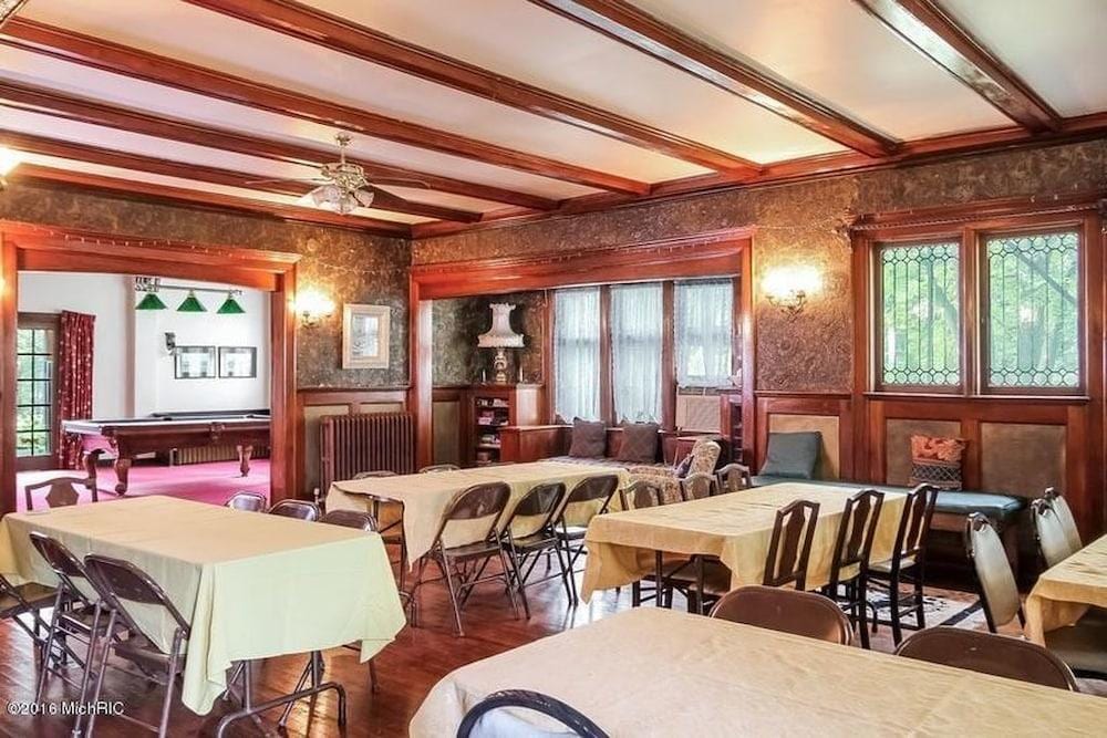 Saravilla Bed and Breakfast