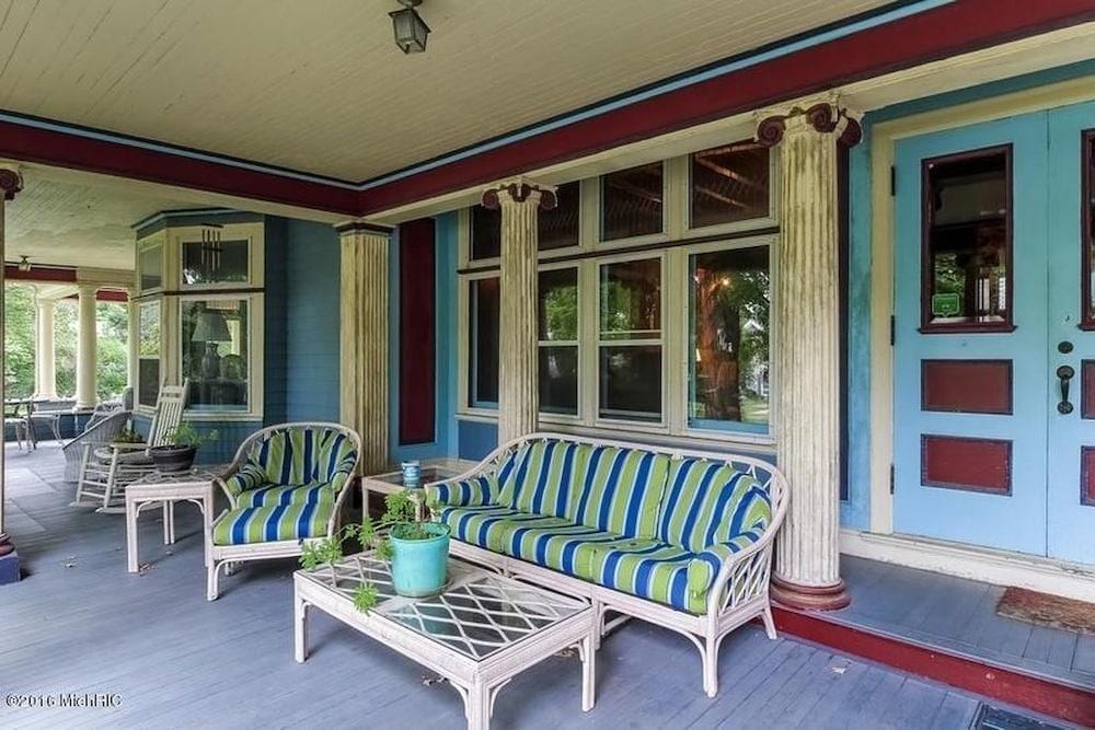 Saravilla Bed and Breakfast