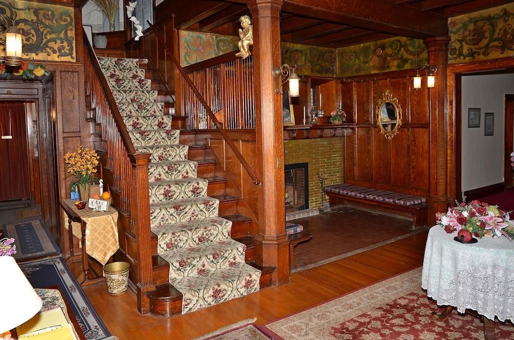 Saravilla Bed and Breakfast