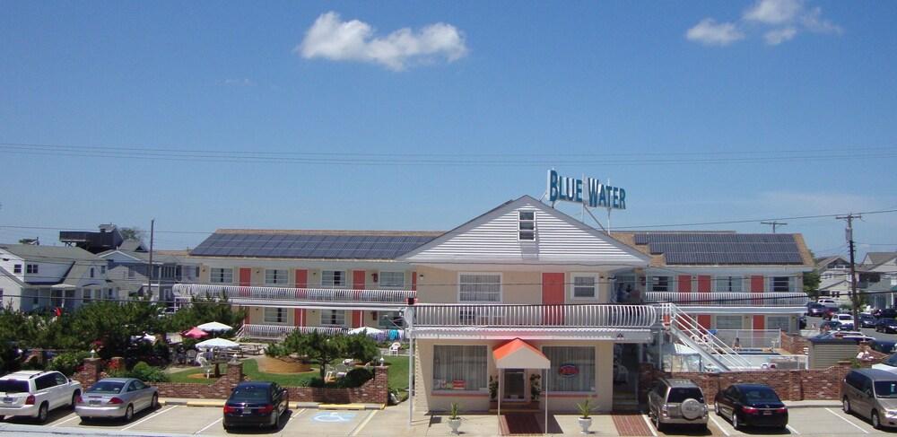 Blue Water Motel