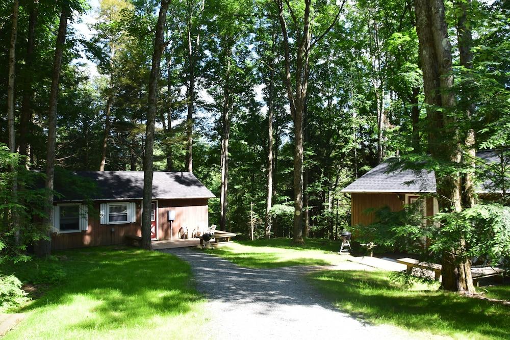 Stowe Cabins in the Woods