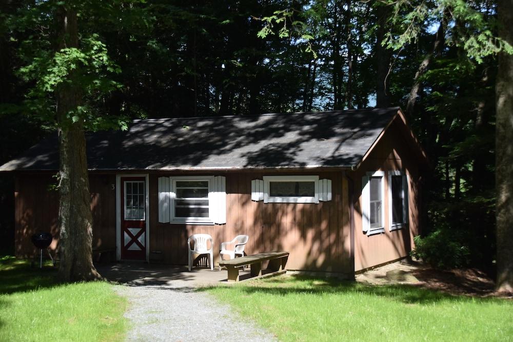 Stowe Cabins in the Woods