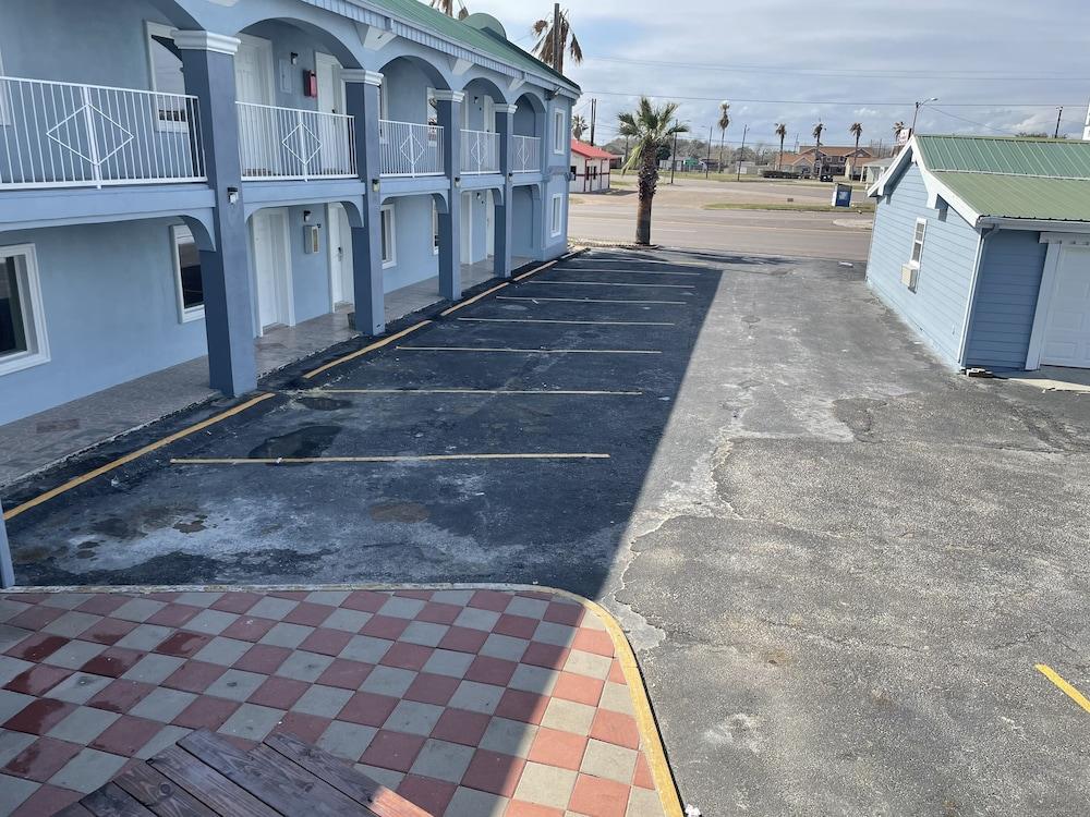Pelican Inn Aransas Pass