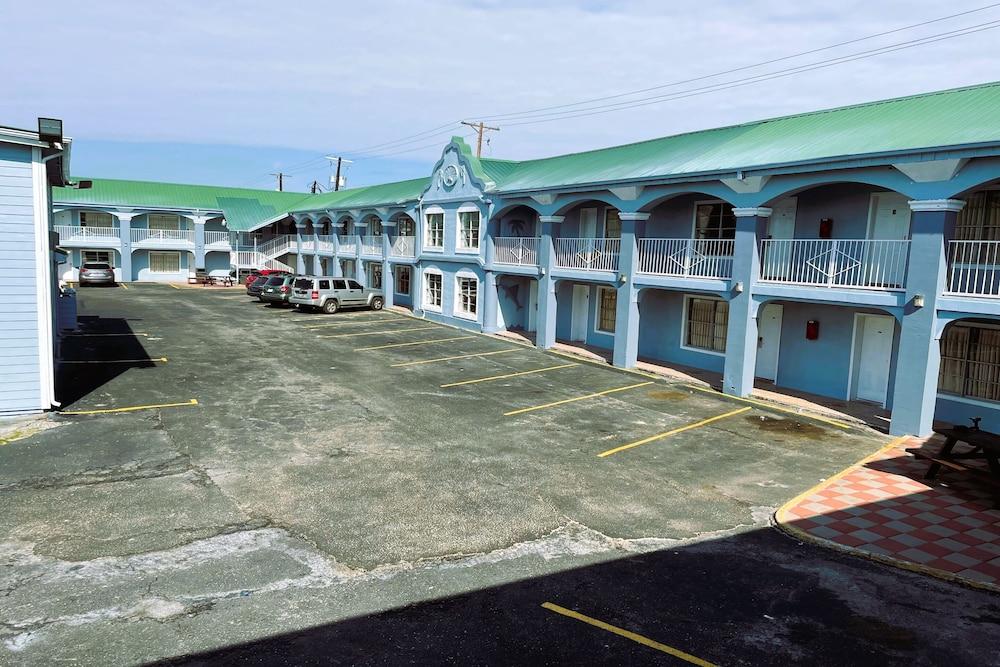 Pelican Inn Aransas Pass