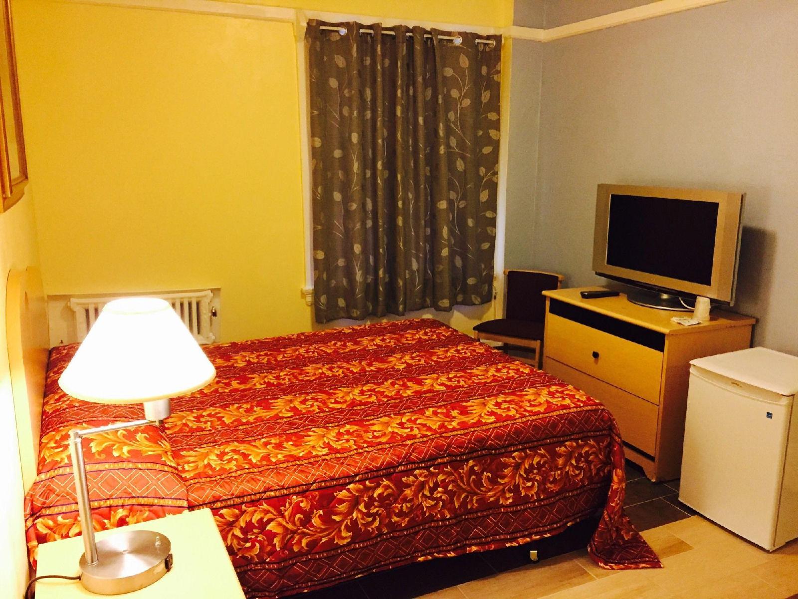 Aldrich Hotel