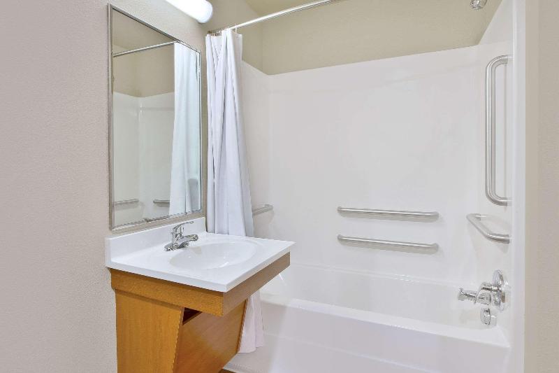 WoodSpring Suites Conroe