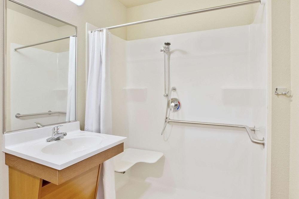 WoodSpring Suites San Antonio Fort Sam