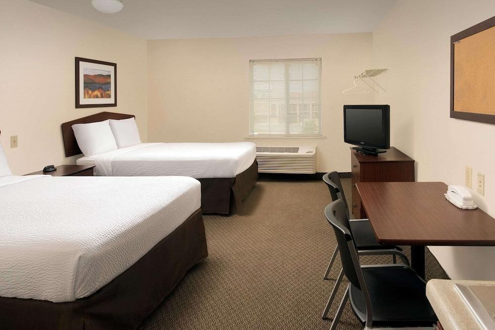 WoodSpring Suites San Antonio Fort Sam