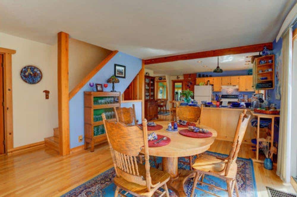Moss Mountain Inn