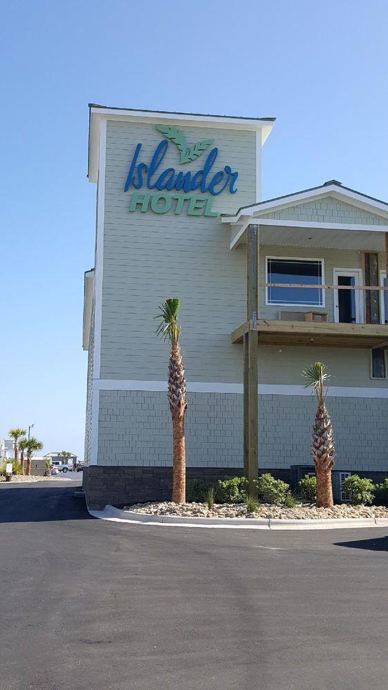 Islander Hotel & Resort