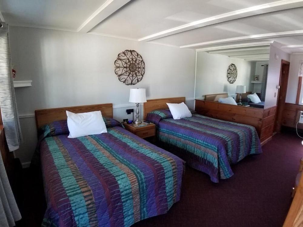 Bay Top Motel