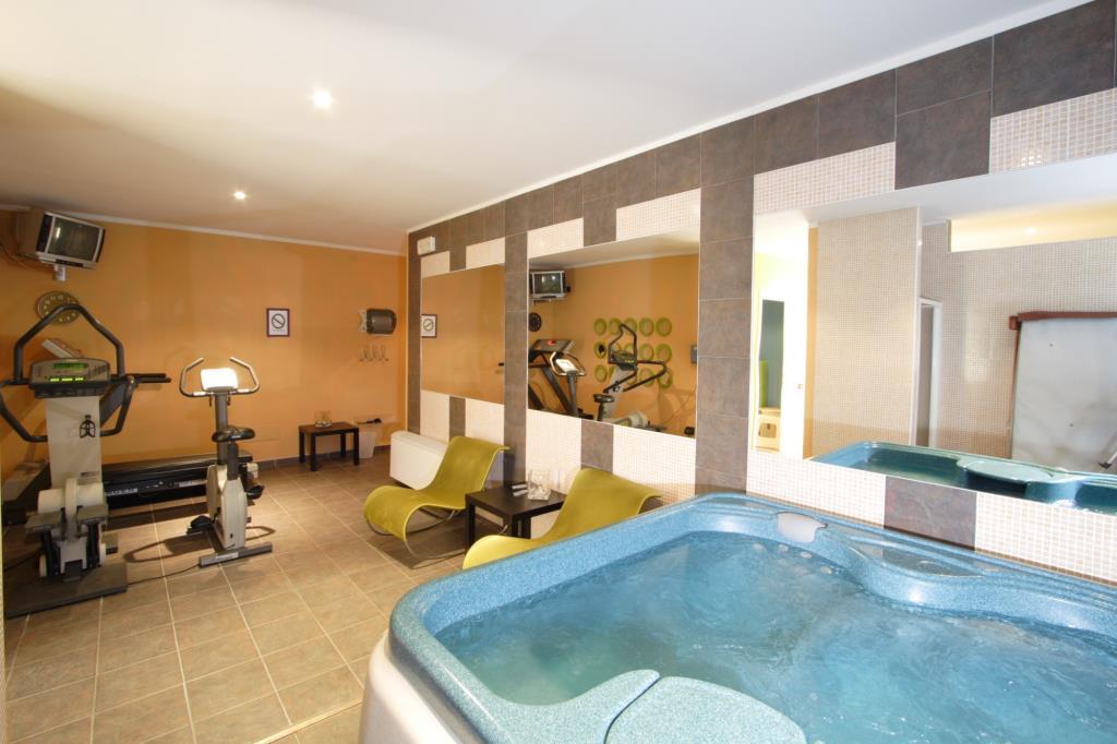 Koko Hotel Residence