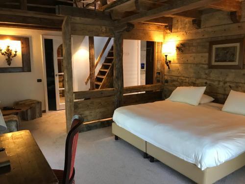 Hotel Chateau Blanc