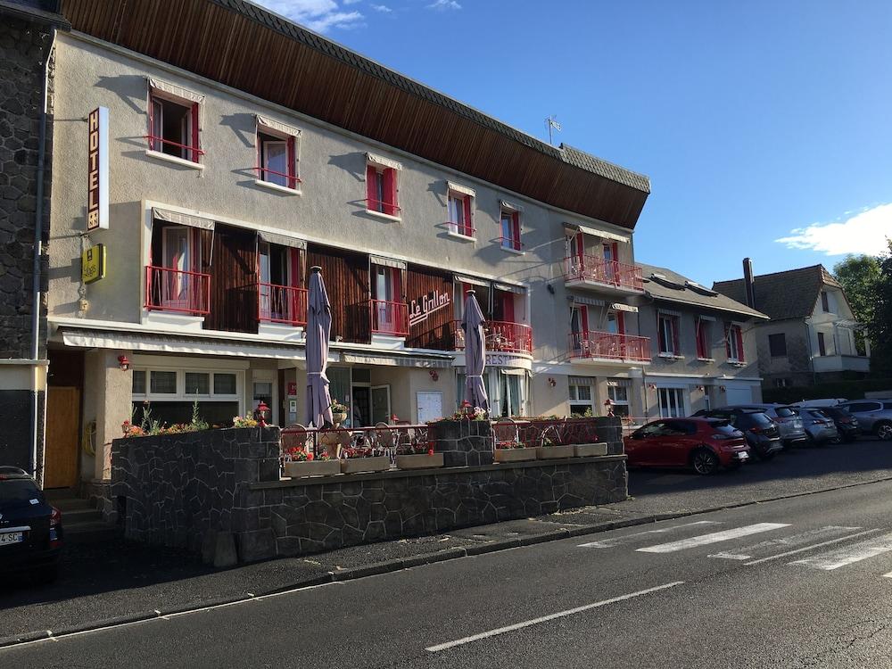 Hotel Le Grillon