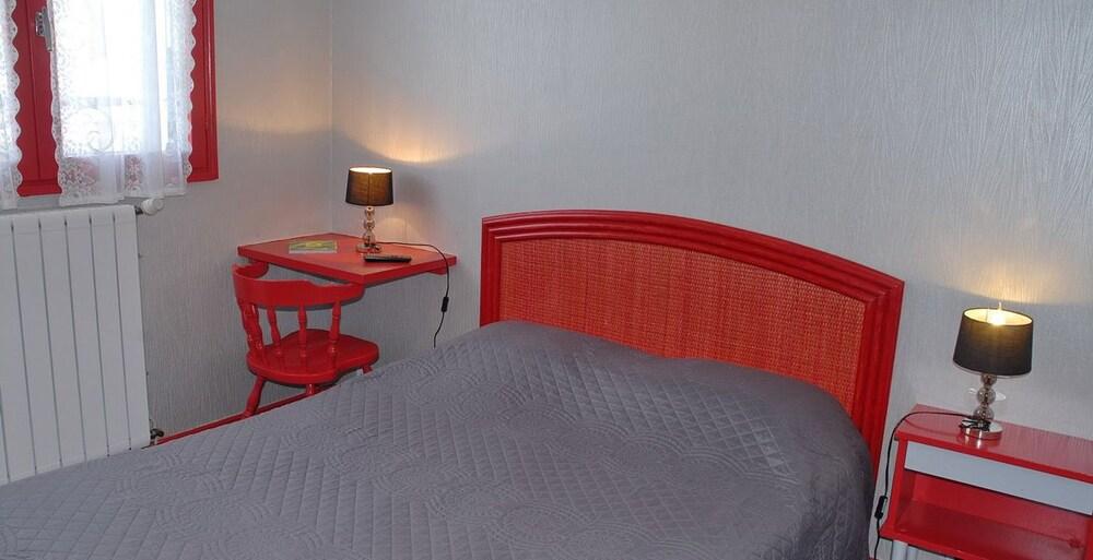 Le Crab Hotel Restaurant