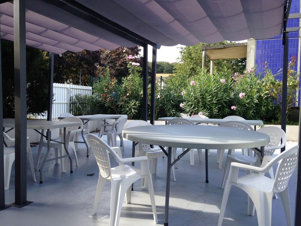 Le Crab Hotel Restaurant