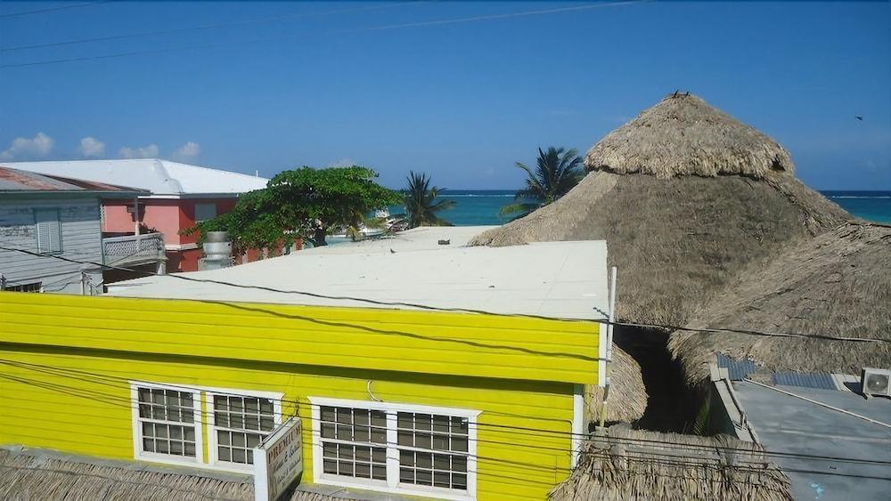 Hotel Ocean Paradise