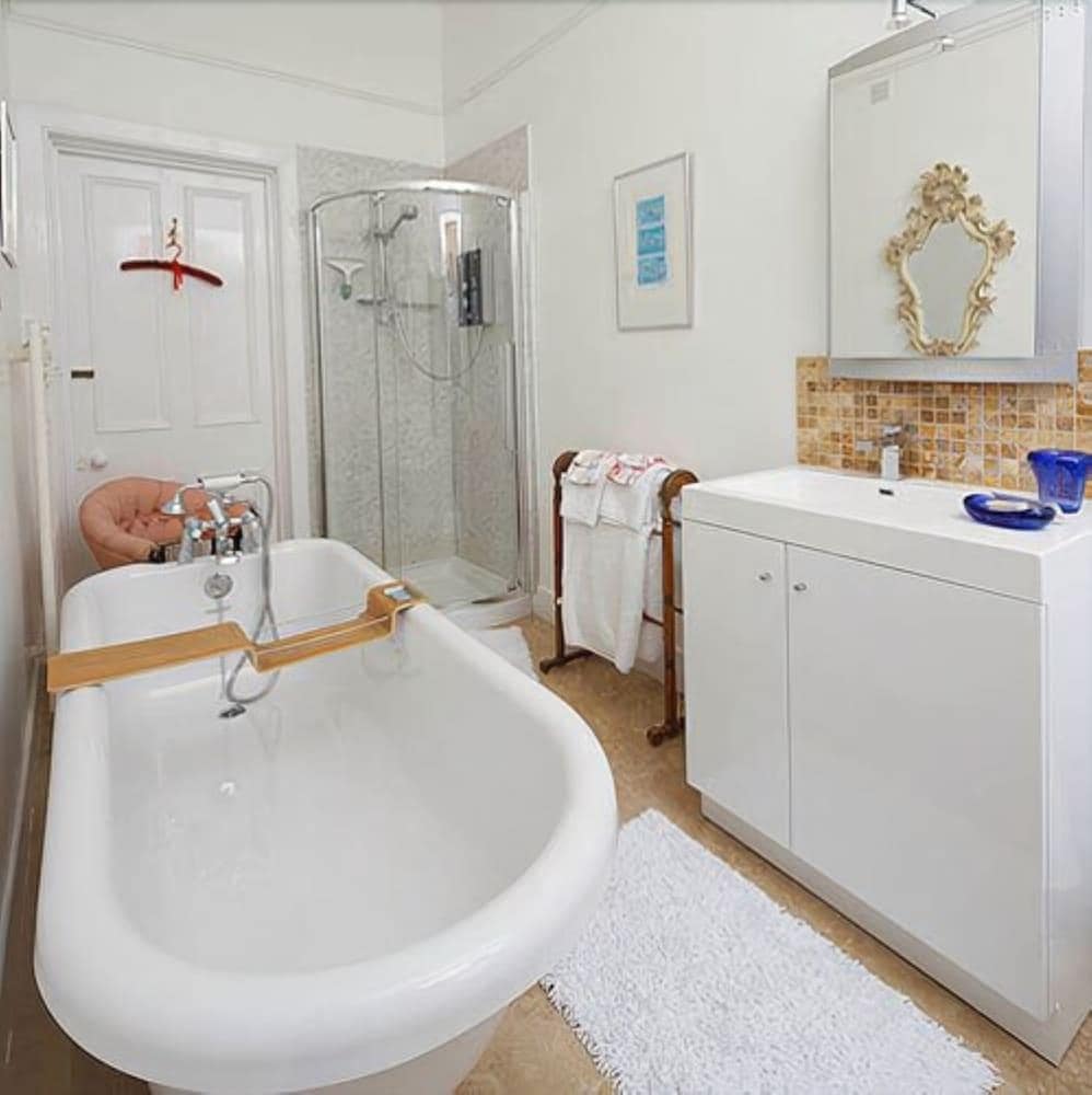 Trafford Bank Guest House