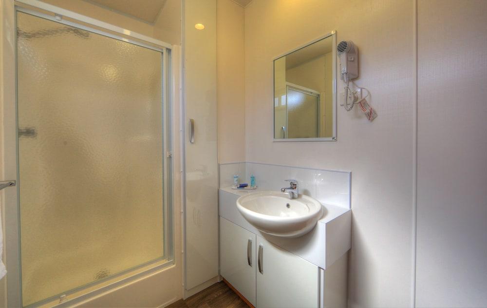 Tween Waters Holiday Park