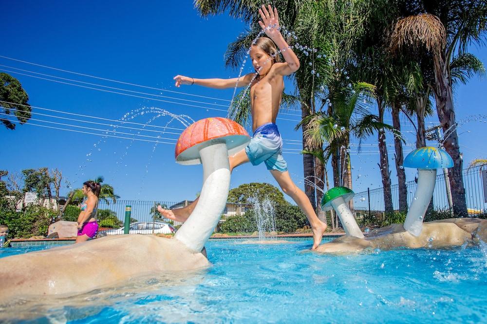 Tween Waters Holiday Park