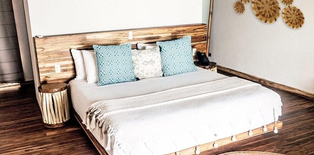 Yemaya Island Hideaway & Spa