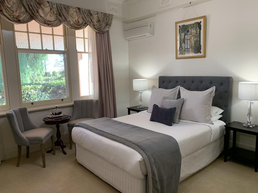 Barossa House Bed and Breakfast