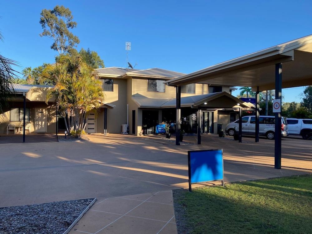 The Palms Motel