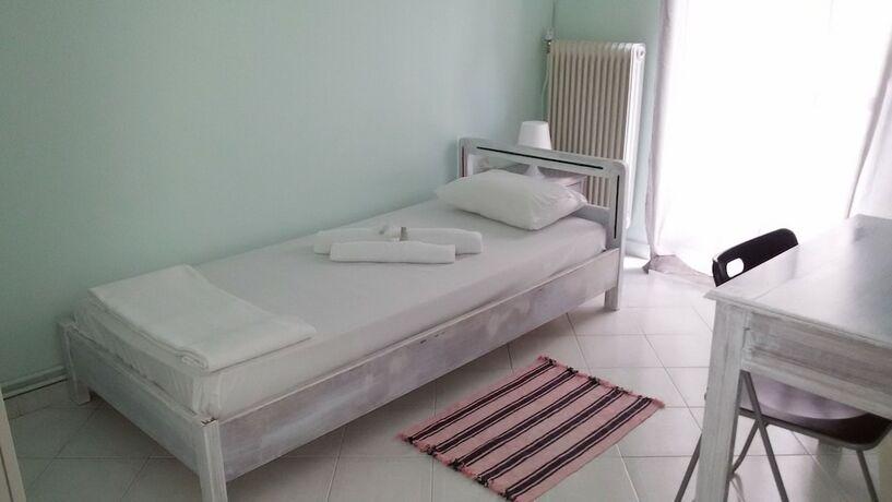Thess Hostel