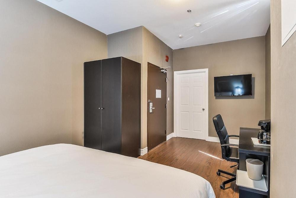 NU Hotel Toronto Airport