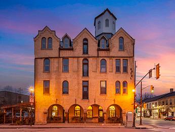 Arlington Hotel