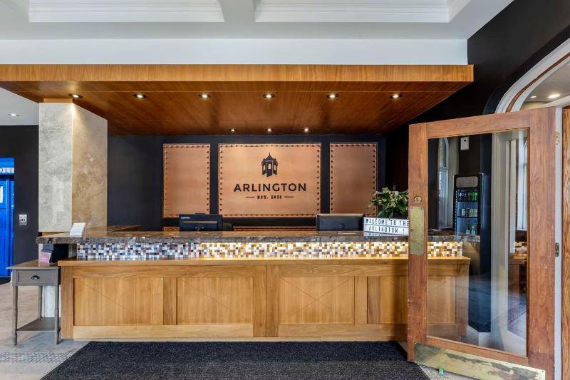 Arlington Hotel
